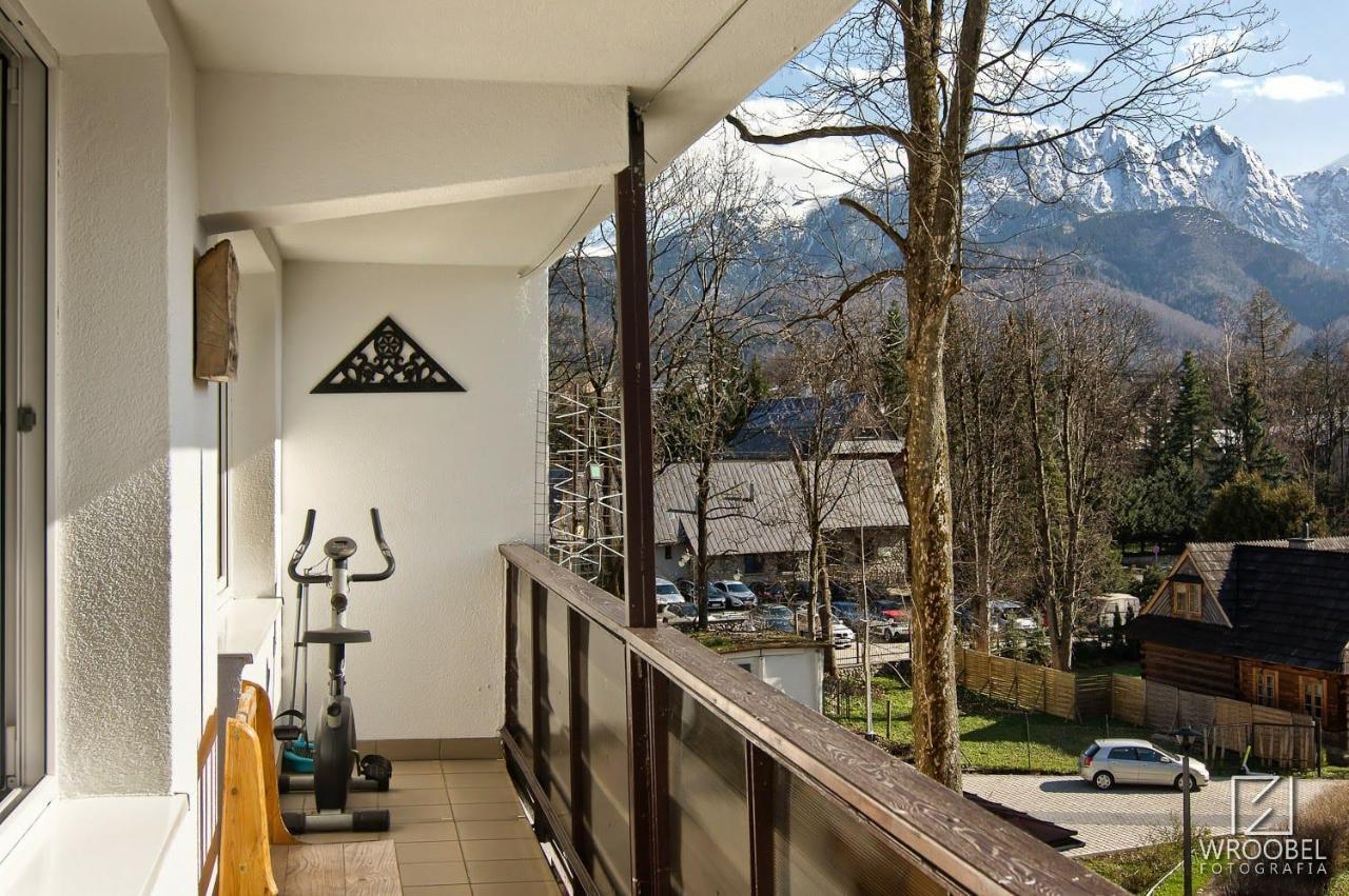 Apartament Zakopane Utrzymany W Stylu Goralskiej Chaty Exterior photo