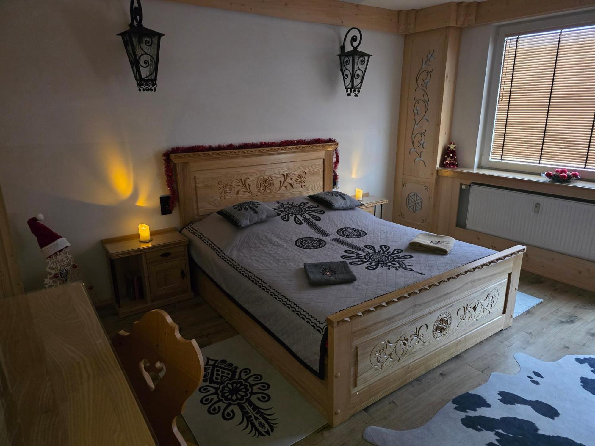 Apartament Zakopane Utrzymany W Stylu Goralskiej Chaty Exterior photo